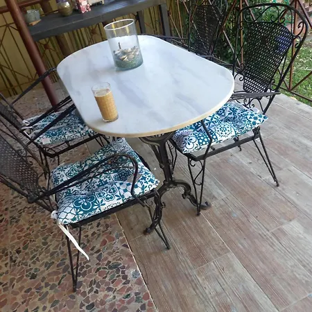 Bamboo Garden 尼亚伊拉克利亚